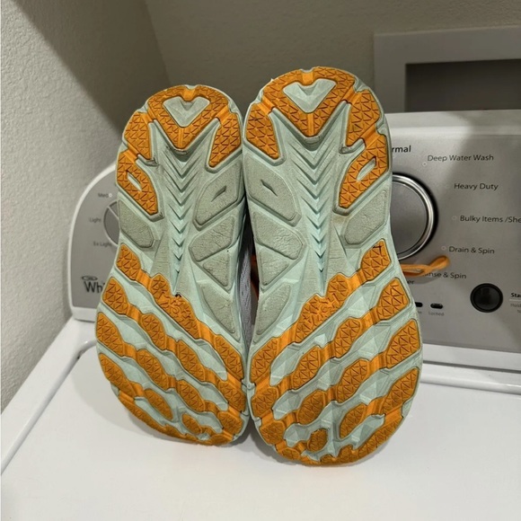 Hoka One Clifton 8 Blanc de Blanc size 7 Wide - Picture 3 of 4